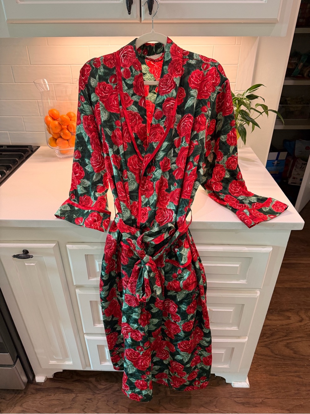 Victoria's Secret Red Rose Print Satin Robe with Green Leaves
